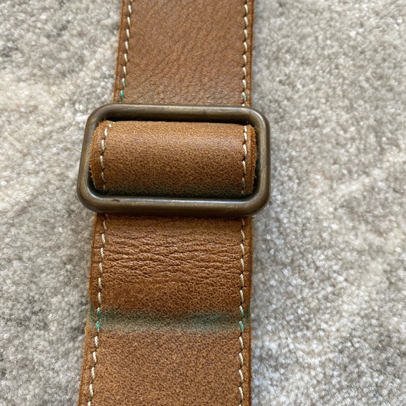 Brown Roots Genuine Leather Purse - Picture 2 of 7